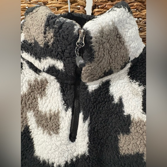 Eddie Bauer Mediu
 Quarter zip Camouflage Fleece Pullover - Picture 2 of 5